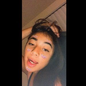 Meet your Posher, Kira